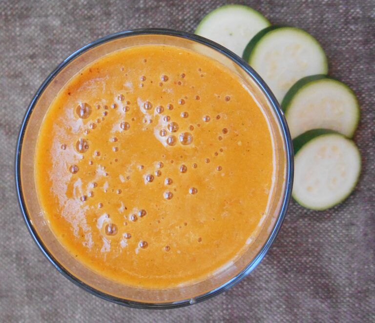 Pineapple Mango Zucchini Smoothie