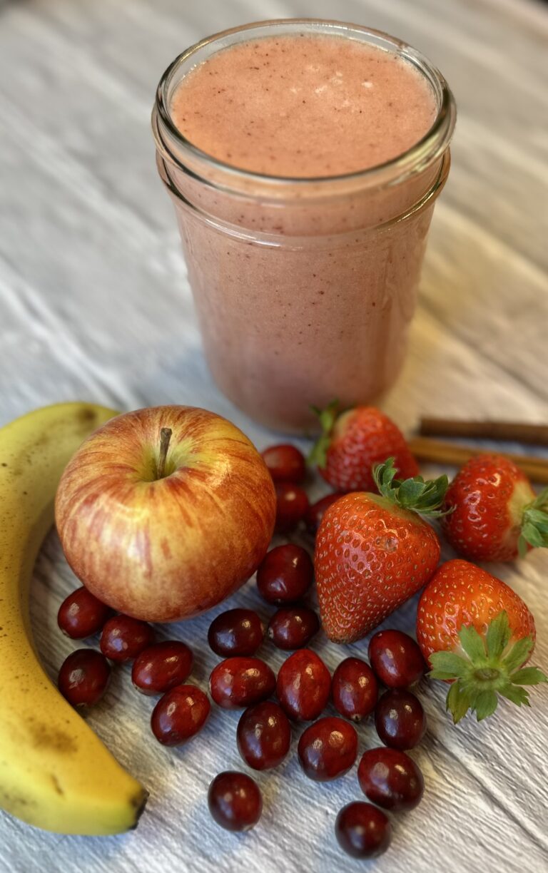 Delicious & Easy Cranberry Spiced Smoothie