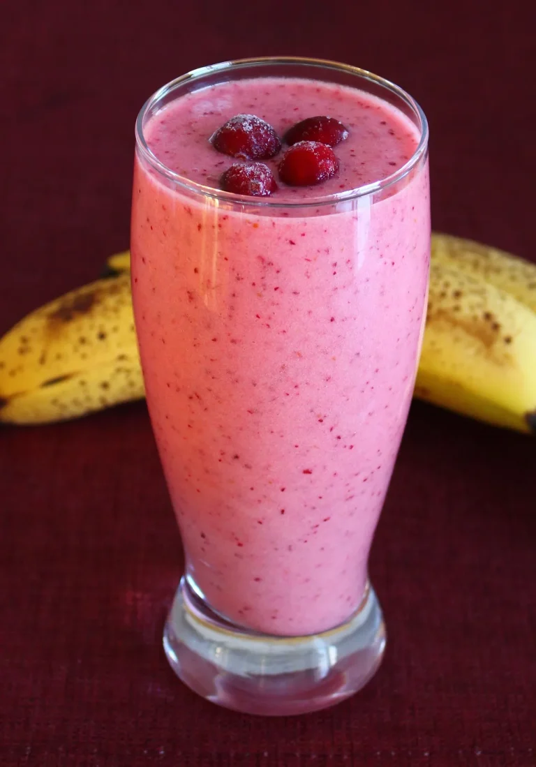 Anti-Inflammatory Cranberry Pineapple Smoothie