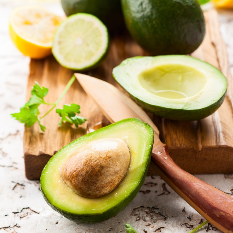 8 Health Benefits of Avocados – Nutrition Facts