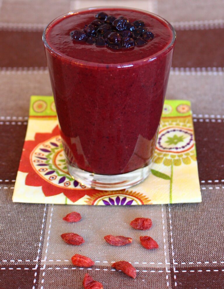 mango blueberry smoothie