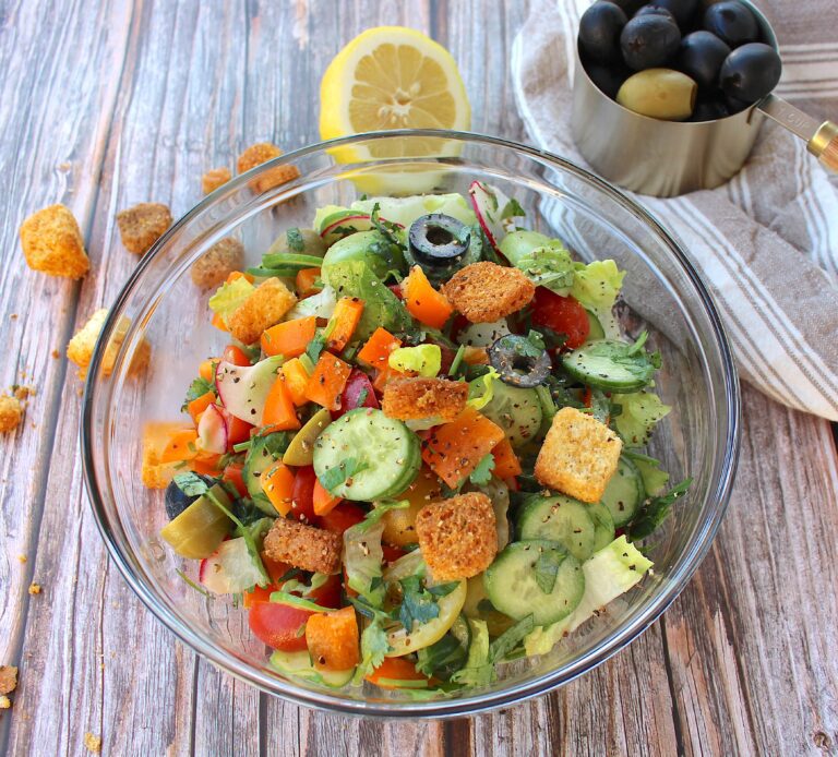 Authentic Mediterranean Fattoush Salad Recipe