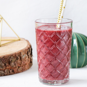 beet strawberry smoothie